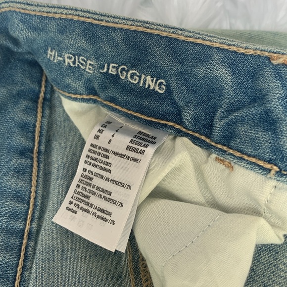 American Eagle Outfitters Super Stretch Hi-Rise Jeggings - Picture 3 of 4